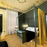Raffaello Park 3*