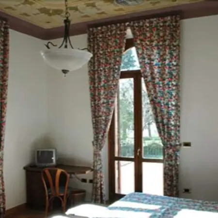 호텔 라파엘로 파크 아시시