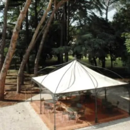 라파엘로 파크 3*