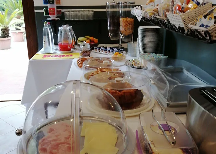 Szálloda Raffaello Park 3*